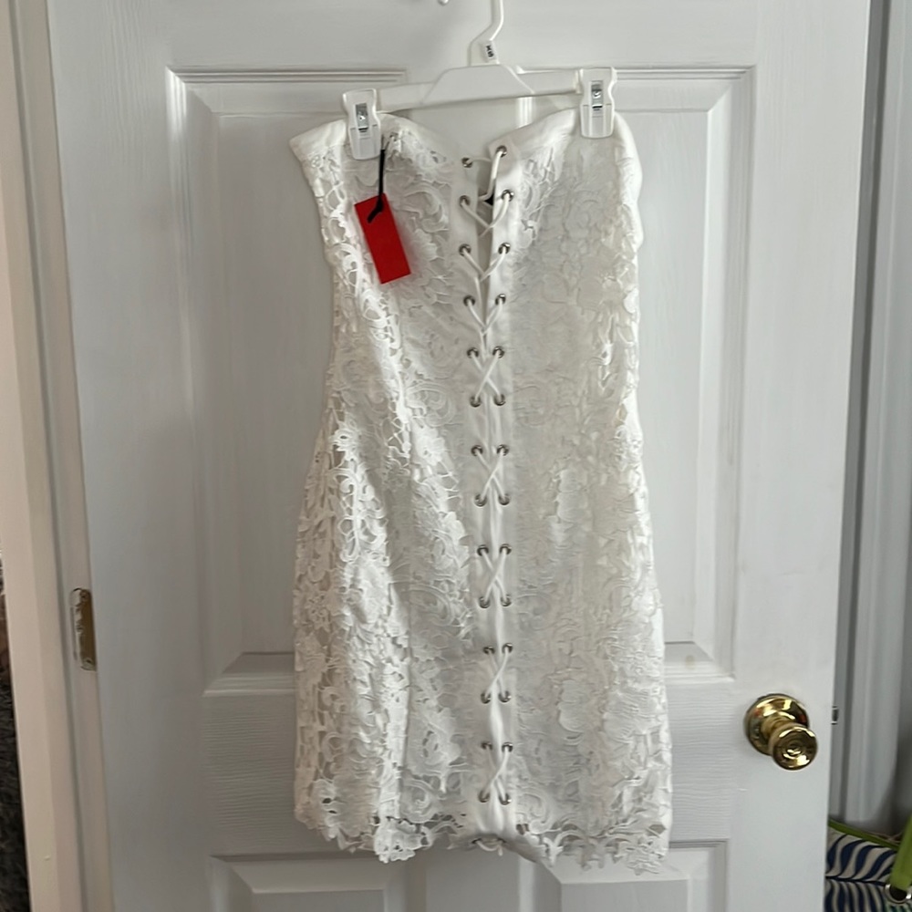 All white small medium forever 21 tags still on